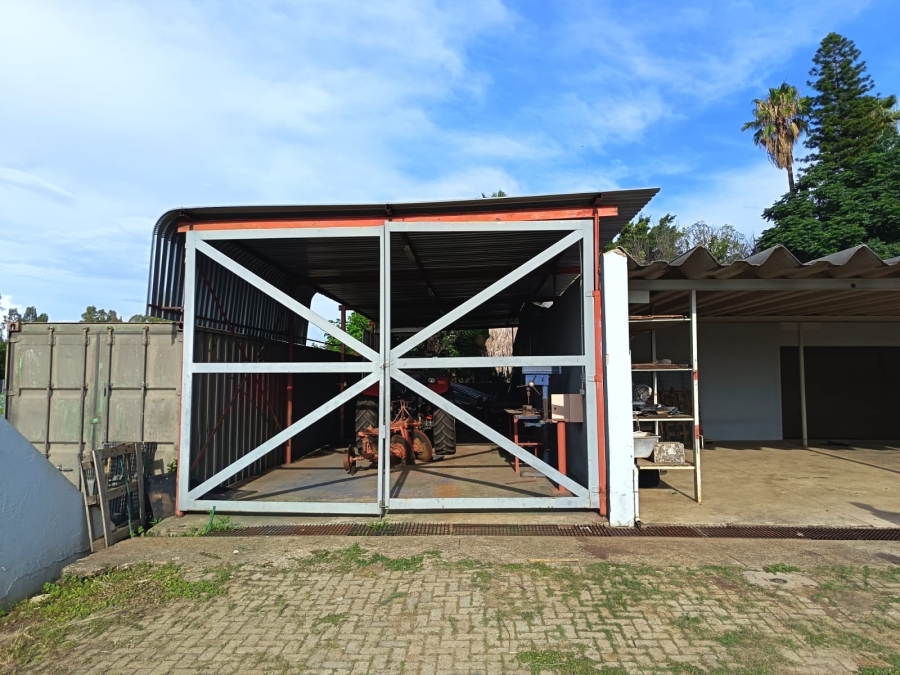 4 Bedroom Property for Sale in Mooinooi North West